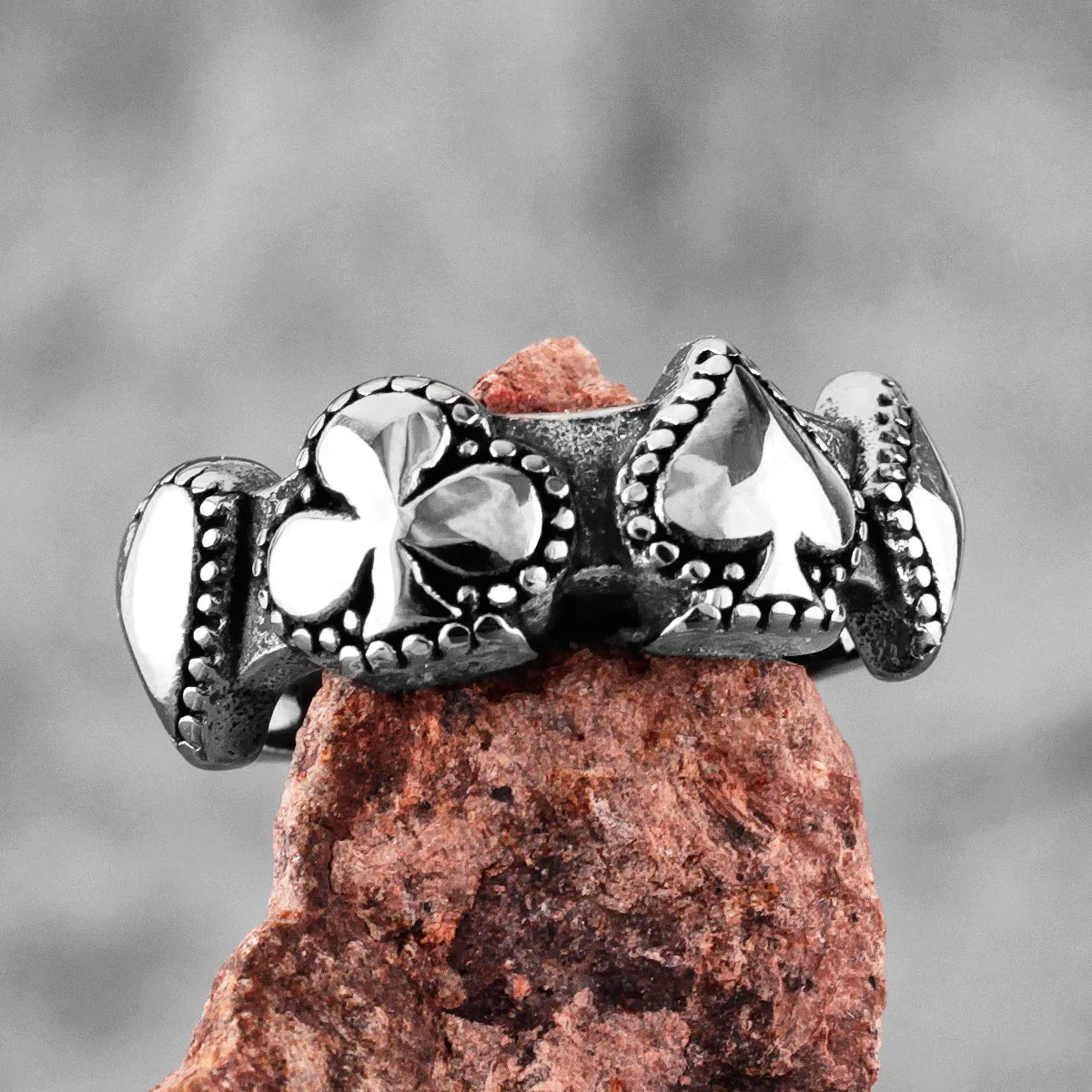 Good Luck Poker Hearts Spades Amulet Stainless Steel Mens Rings Hip Hop for Male Boyfriend Jewelry Creativity Gift Wholesale