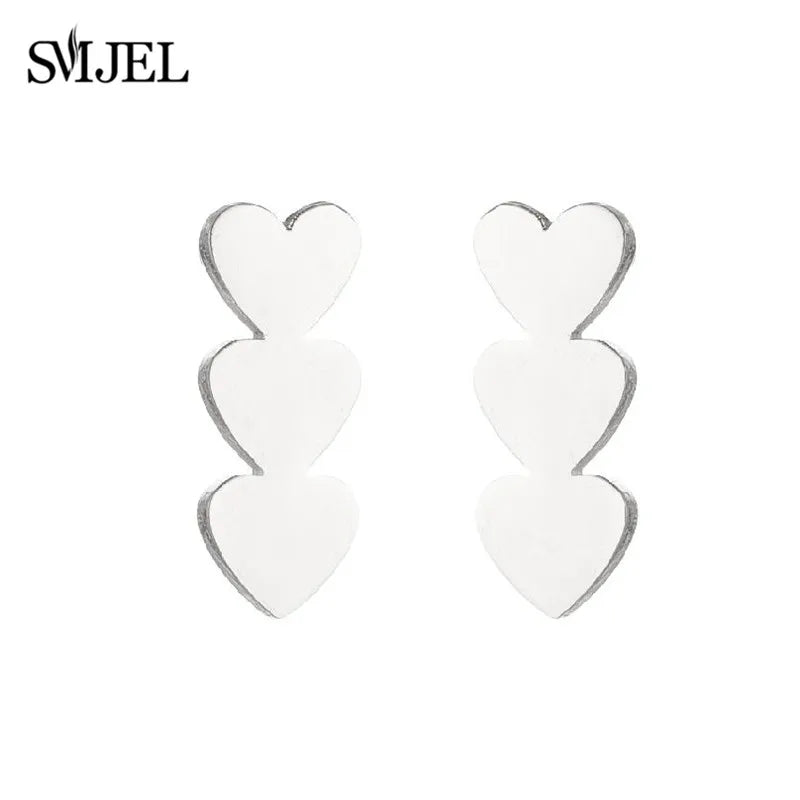 Stainless Steel Creative Poker Ace Stud Earrings Small Black Heart Spades Earrings for Women Girls Jewelry Unique Design Earings