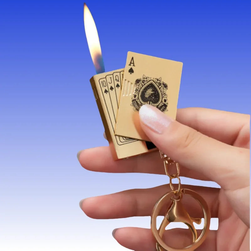 Metal Poker Keychain Pendant Inflatable Lighter Mini Compact Side Slip Butane Open Fire Outdoor Portable Lighter Men's Gift