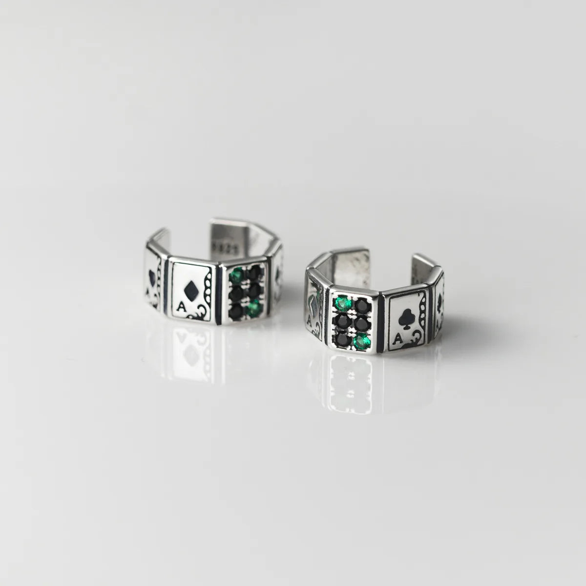 Korean 925 Sterling Silver Vintage Personality Hip-hop Punk Poker Clip Earrings for Men S925 Party Jewelry Gift Aretes De Mujer